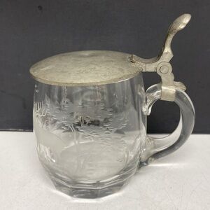 Etched Glass Beer Stein with Pewter Lid 12 Ounce